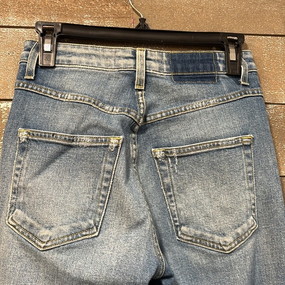 AMO Chloe Crop Girl Crush distressed buttonfly Jean size 26 - Picture 7 of 11